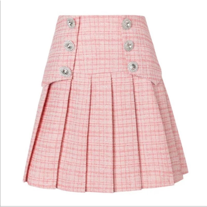Chân váy xòe có khuy