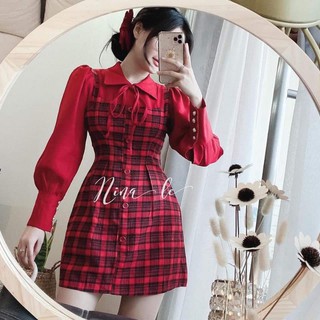 Đầm đỏ tay caro tay bồng