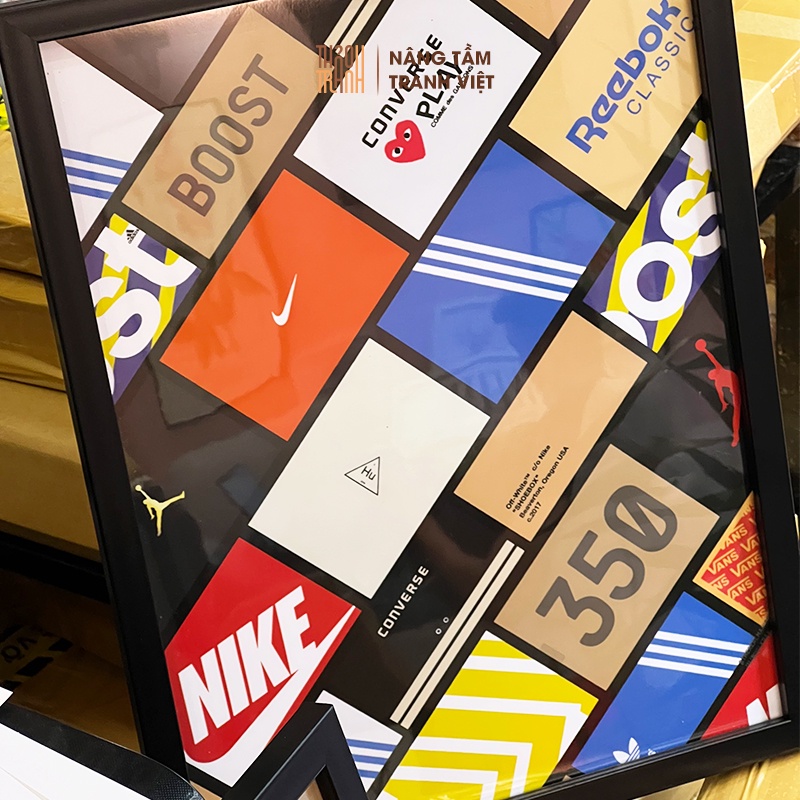 Tranh Hypebeast-Giày Yeezy,30x40, 40x50 - Siêu HOT 2022 - Độc Lạ, Trang Trí Phòng Hypebeast, Sneakerhead
