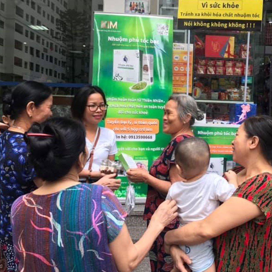 (KM cực HOT) Nhuộm tóc phủ bạc KIM 50g 100% tự nhiên từ bột lá Móng và lá Chàm (Tùy chọn nhuôm mầu NÂU hoặc ĐEN) | BigBuy360 - bigbuy360.vn