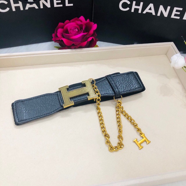 Đai váy xích chữ H