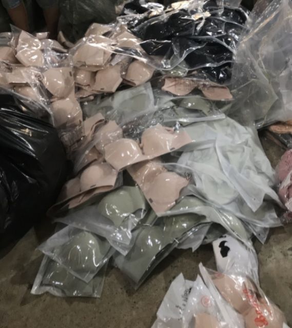 Áo lót đúc su thông hơi không gọng 2403