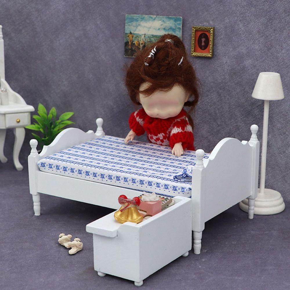 Giường Ngủ Bằng Gỗ 3 Kiểu Màu Cầu Vồng Phụ Kiện Trang Trí Nhà Búp Bê 1 / 12