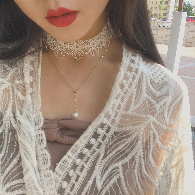 Kimono đi biển hoạ tiết trái thơm màu nude cá tính
