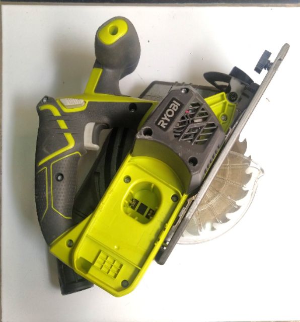 Máy cưa dĩa Ryobi R18CS 18V