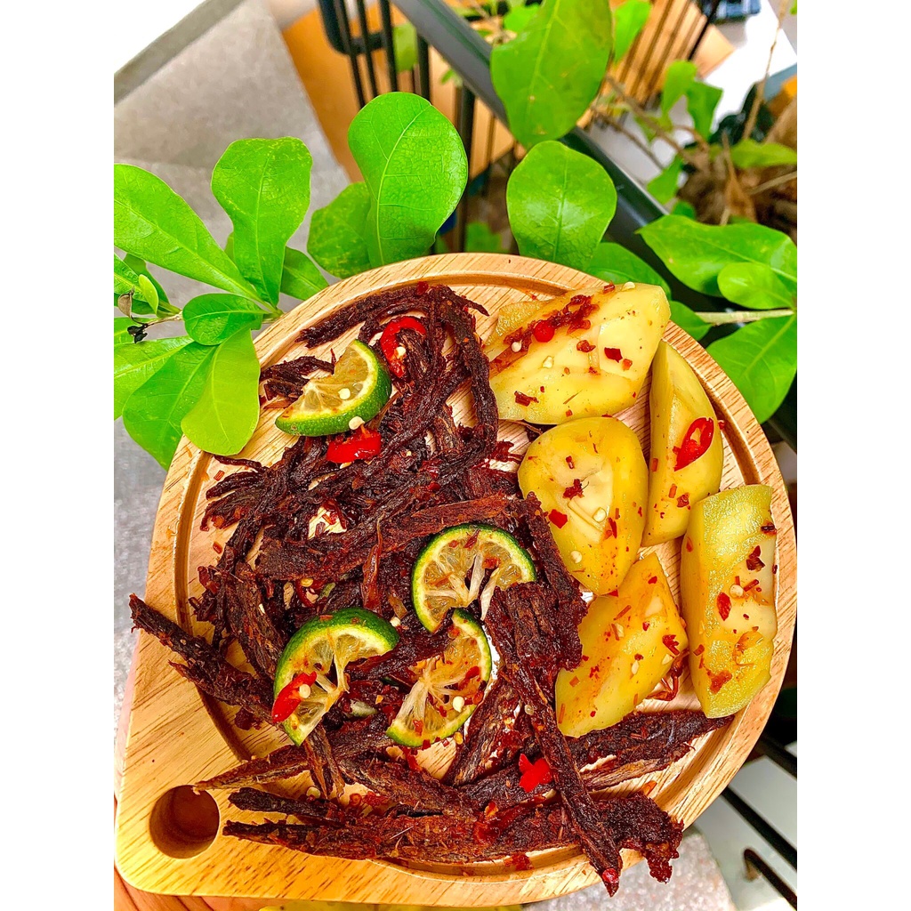 Bò Khô Miếng 200gr - Đặc sản Đà Nẵng - 100% thịt bò tươi nguyên chất | BigBuy360 - bigbuy360.vn