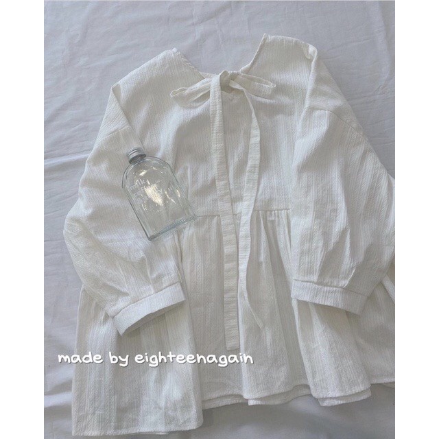 Áo babydoll trắng thắt nơ sau - Áo sơ mi nữ cách điệu thắt nơ sau