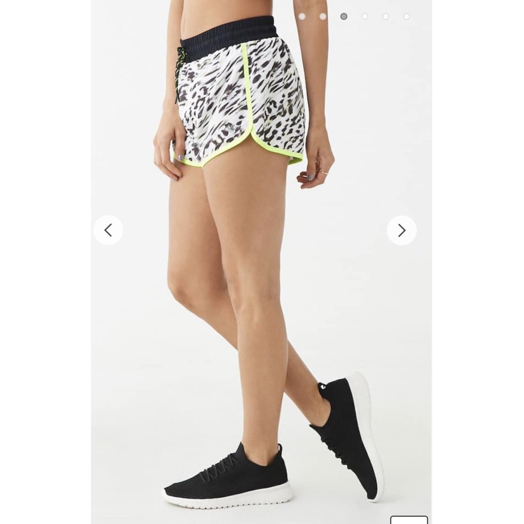 Quần Short F21 45-54kg - 2270