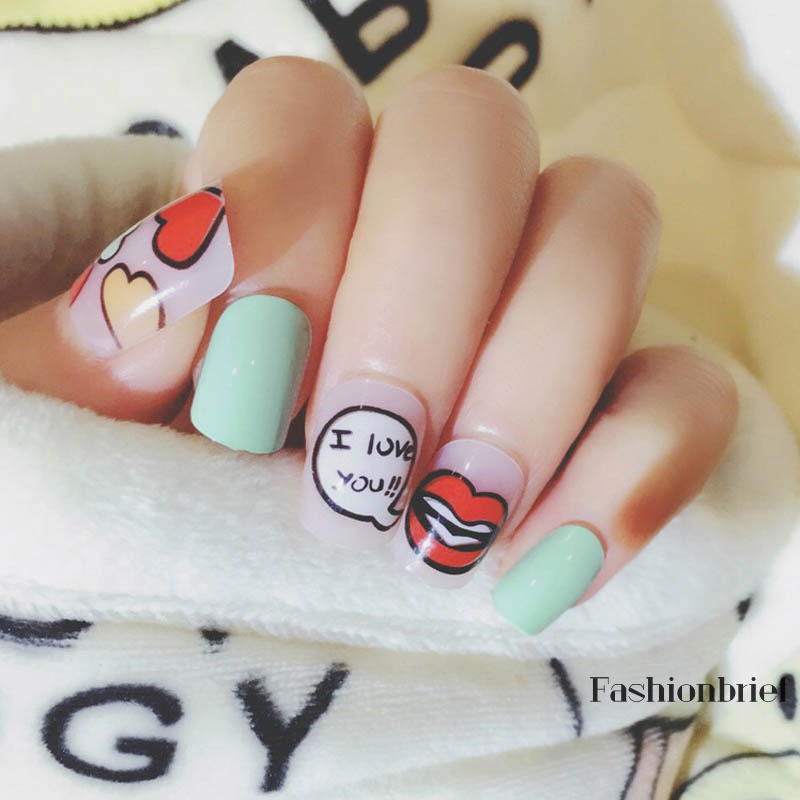 [Hàng mới về] Set 24 đầu móng giả ngắn vuông màu trắng xanh phối trái tim đôi môi đỏ đáng yêu