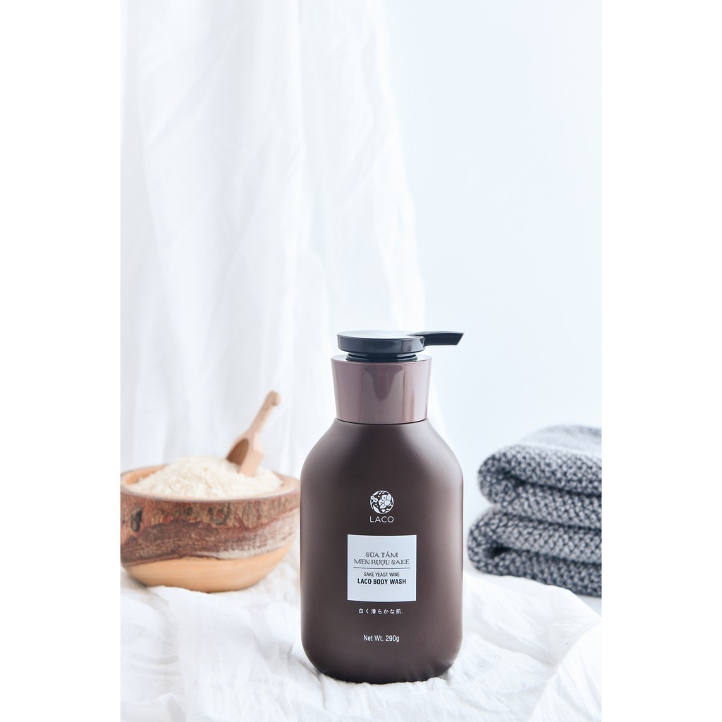 Sữa tắm dưỡng trắng ngừa mụn lưng men rượu SAKE LACO | BigBuy360 - bigbuy360.vn