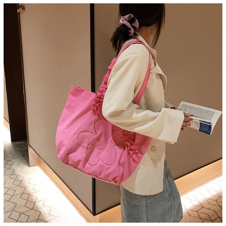 Túi Đeo Vai Vải Canvas Thêu Hoa Nhỏ Xinh Xếp Ly Thời Trang Nhật Bản Mới 2022 Cho Bạn Gái