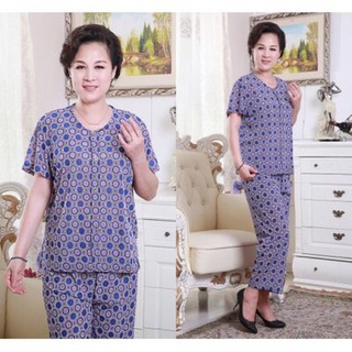 Bộ quần áo cho người già