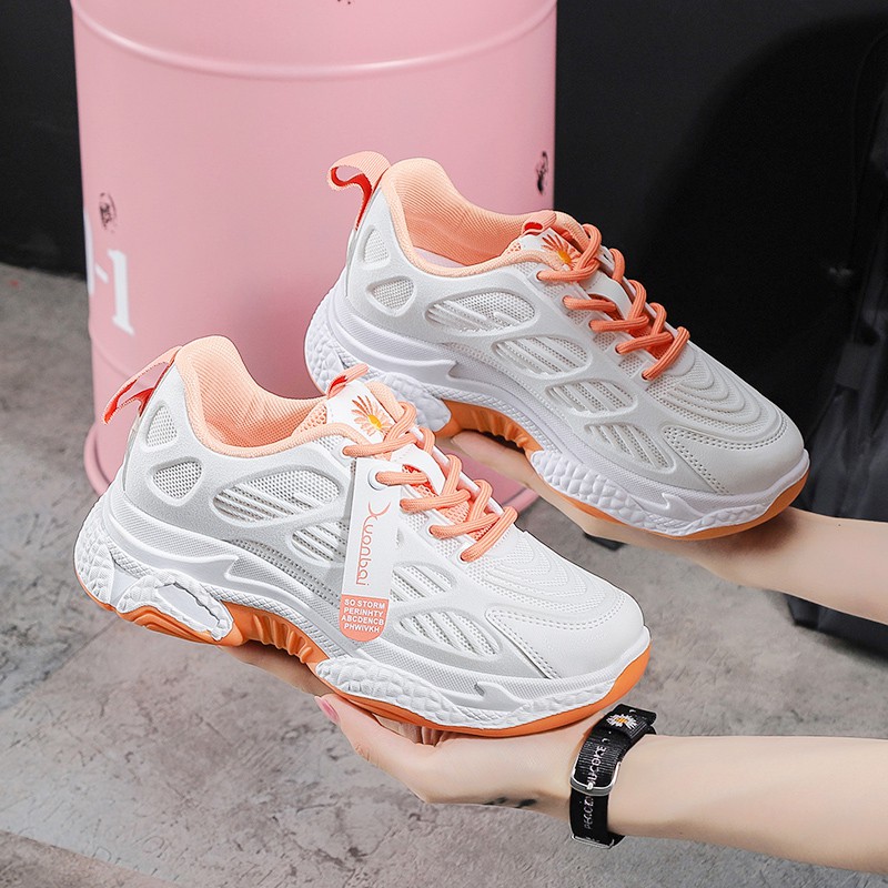 Giày thể thao nữ, sneaker nữ thoáng khí êm chân thêu hoa cúc, đế 5p - Hàng đẹp
