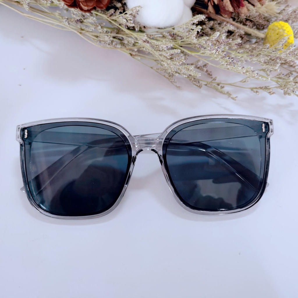 Kính Mát Gọng Vuông Thiết Kế Đơn Giản Thời Trang