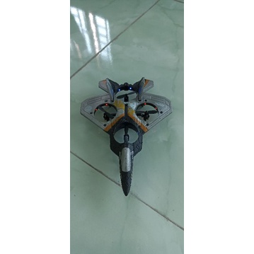 Máy bay điều khiển từ xa V17