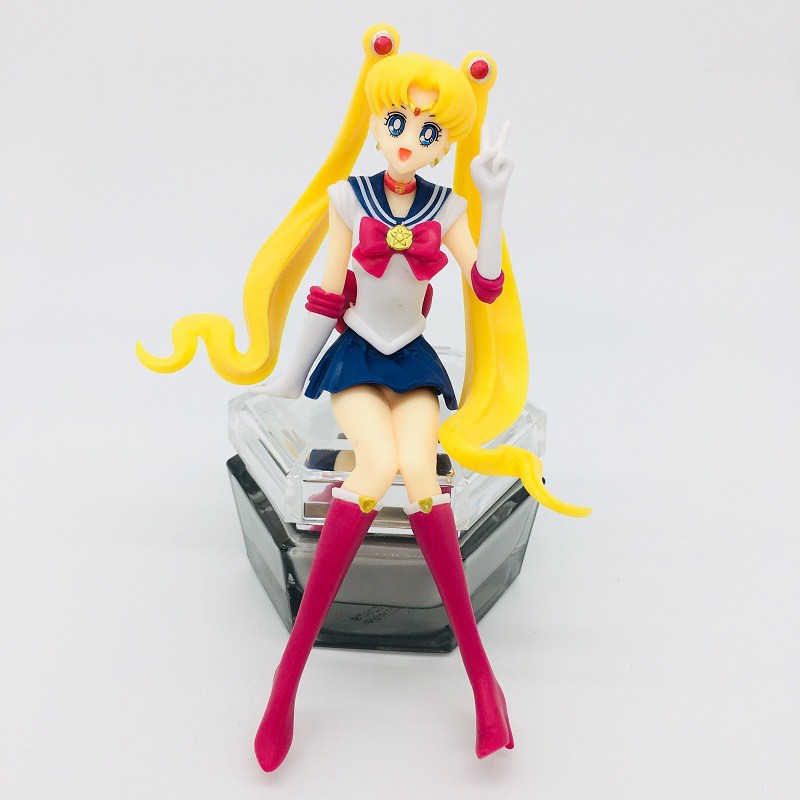 Mô hình nhân vật Eternal Sailor Moon - Thủy Thủ Mặt Trăng Vĩnh Cửu ngồi chơi (Không có giá đỡ) - Mẫu 04 New4all