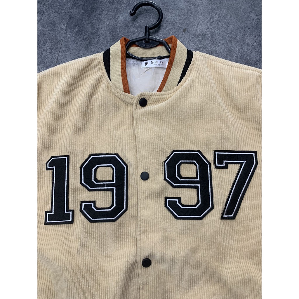 Áo khoác bomber 1997 (hình shop tự chụp) | BigBuy360 - bigbuy360.vn