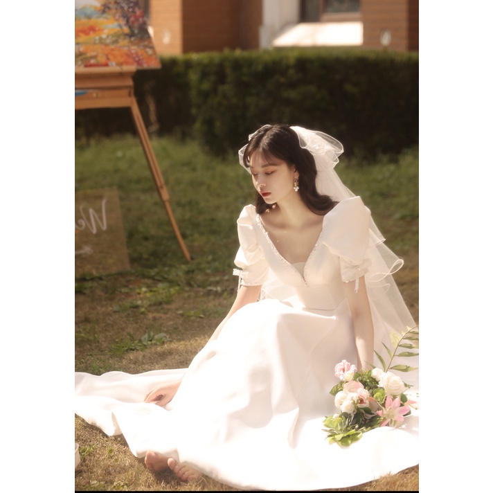 Đầm Cô Dâu Ngắn Tay Vải Satin Màu Trắng Thời Trang