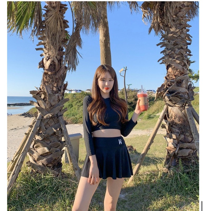 Bikini tay dài quần váy đen | BigBuy360 - bigbuy360.vn