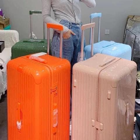 Vali SIÊU TO HP1027 mẫu mới, tặng bọc trùm trong suốt