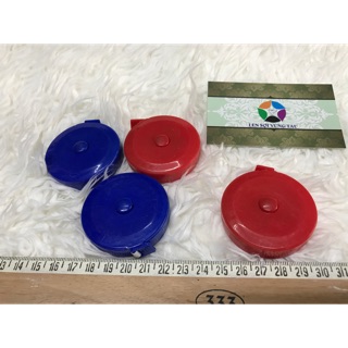 Thước dây rút bấm
