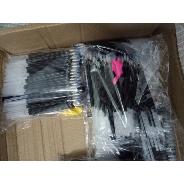 30 ngòi bút tự động bay màu