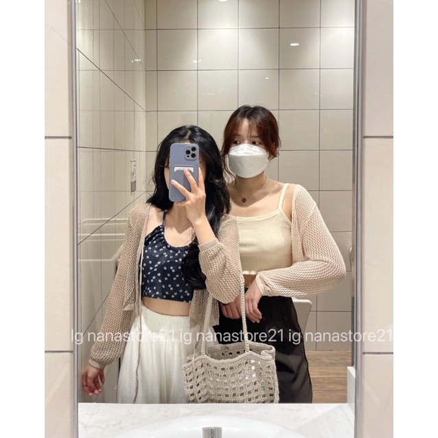 Có tách lẻ CDG Set áo yếm hoa nhí và cardigan buộc dây Nana21 Nanastore21