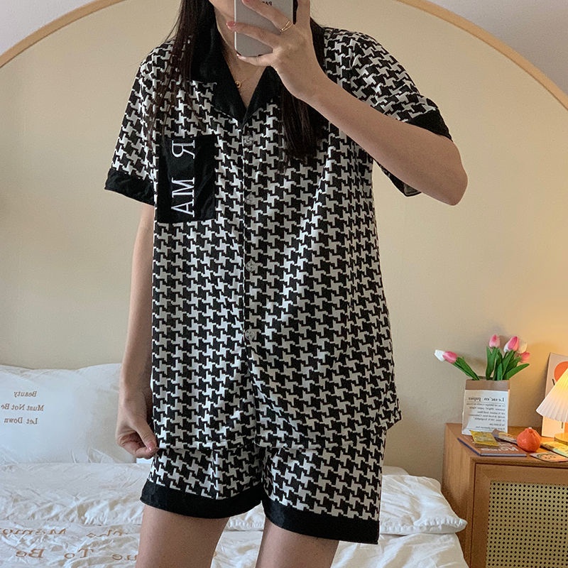 Bộ Đồ Ngủ Tay Ngắn Chất Cotton Họa Tiết Sọc Caro Thời Trang Phong Cách Hàn Quốc Cho Nữ