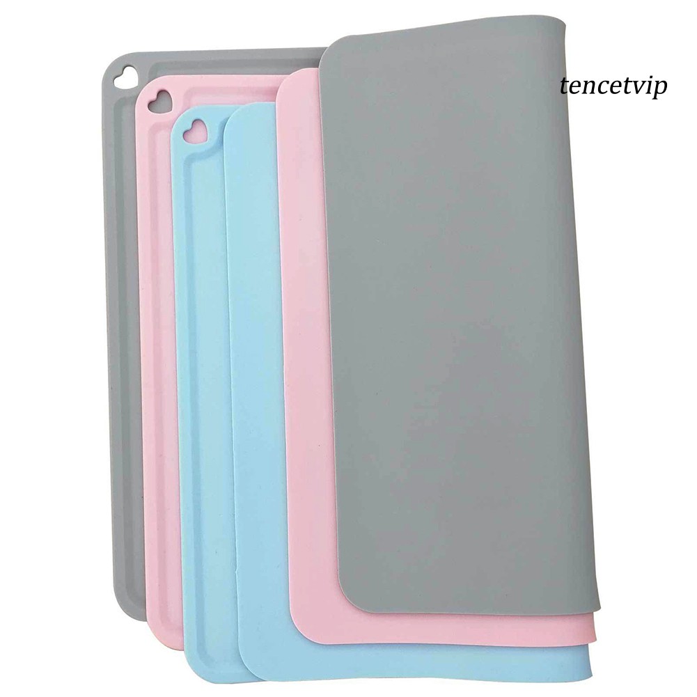 Tấm đệm lót tô đựng thức ăn thú cưng bằng silicone chống trượt tiện lợi