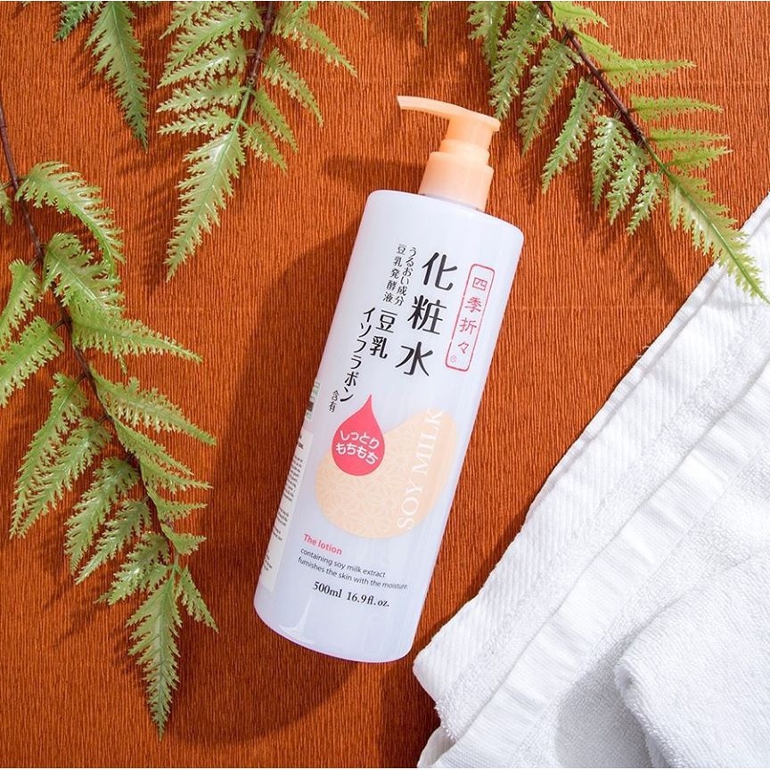 Nước hoa hồng dưỡng ẩm tinh chất sữa đậu nành Kumano Lotion Shikioriori Milk Isoflavone  500ml