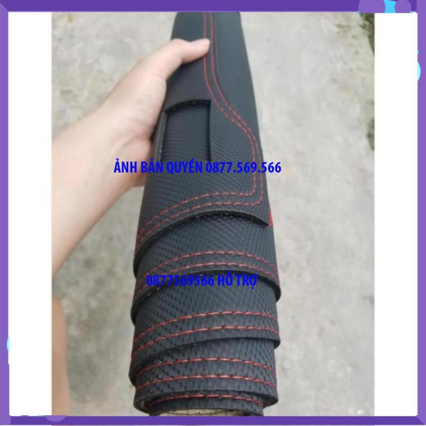 THAM TAPLO DA VÂN GỖ FORD ECOSPORT THẢM TRẢI LÓT TAPLO CAO CẤP 3 LỚP CHỐNG TRƯỢT CHỊU NHIỆT XE HƠI BAO HÀI LÒNG