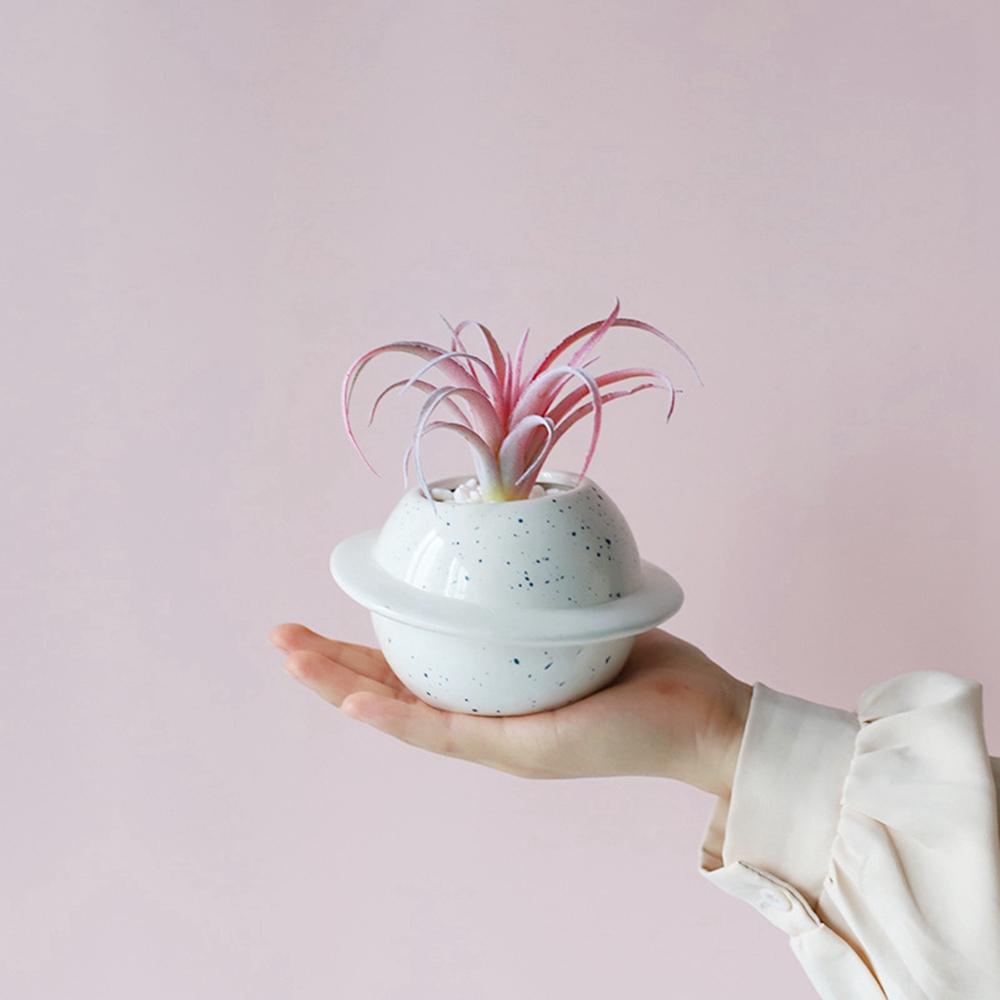 YIYU Chậu Hoa Hình Hành Tinh Sáng Tạo Trang Trí Ban Công