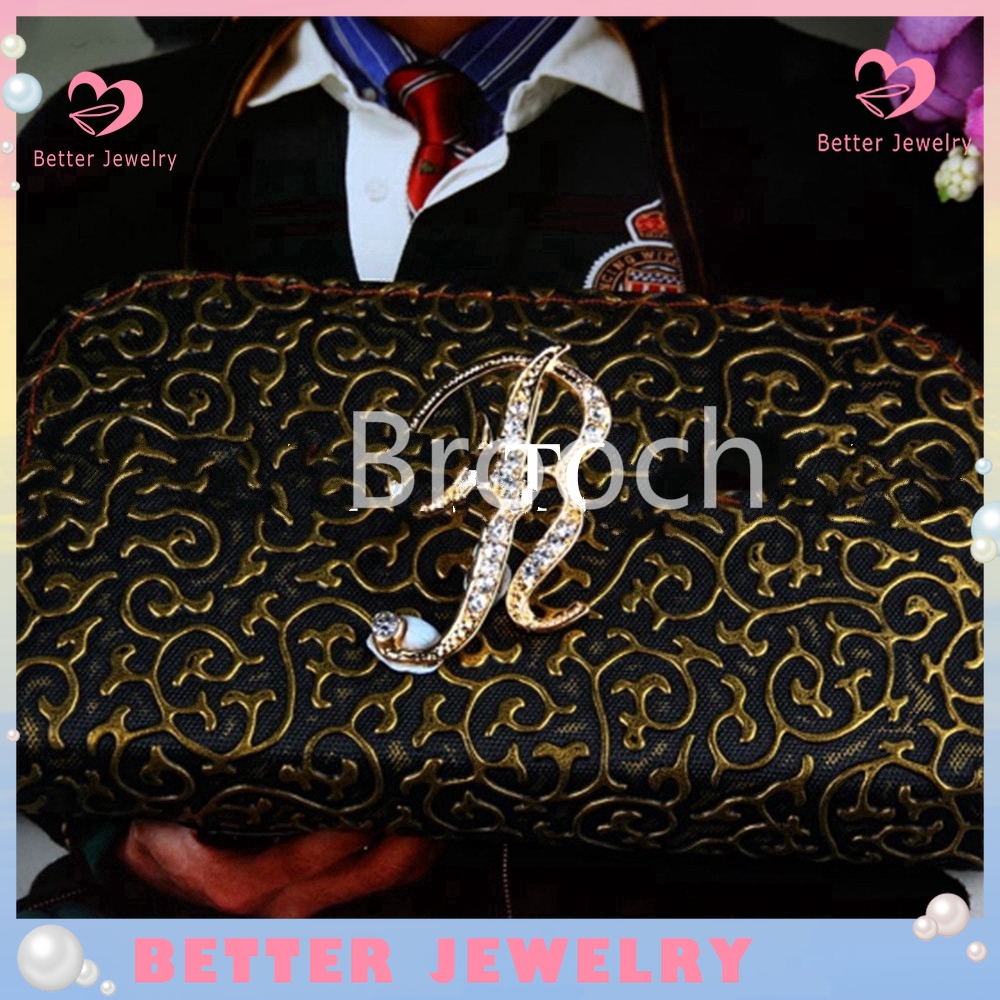 Fashion Brooch 26 English Alphabet Brooch Suit Brooch Diamond Brooches Popular Accessories