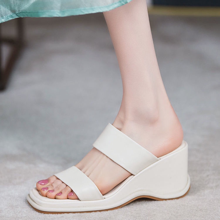 Guốc đế xuồng quai ngang cao cấp da mềm mang nhẹ êm chân 1057