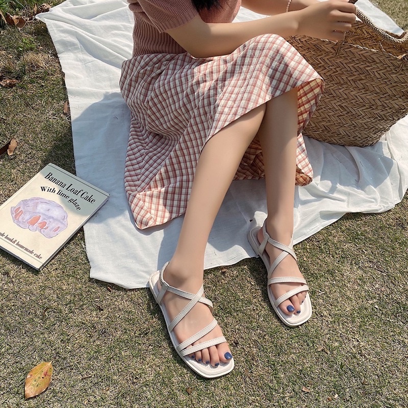 Sandal xỏ ngón ulzzang Dorae