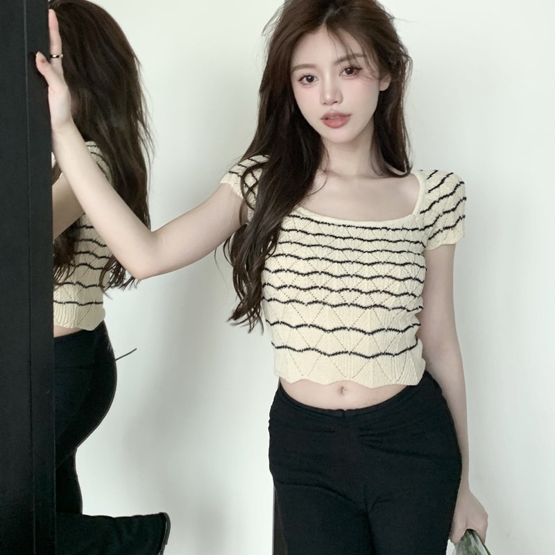 Áo Dệt Kim Ngắn Tay Cổ Vuông Họa Tiết Kẻ Sọc Thời Trang Cho Nữ