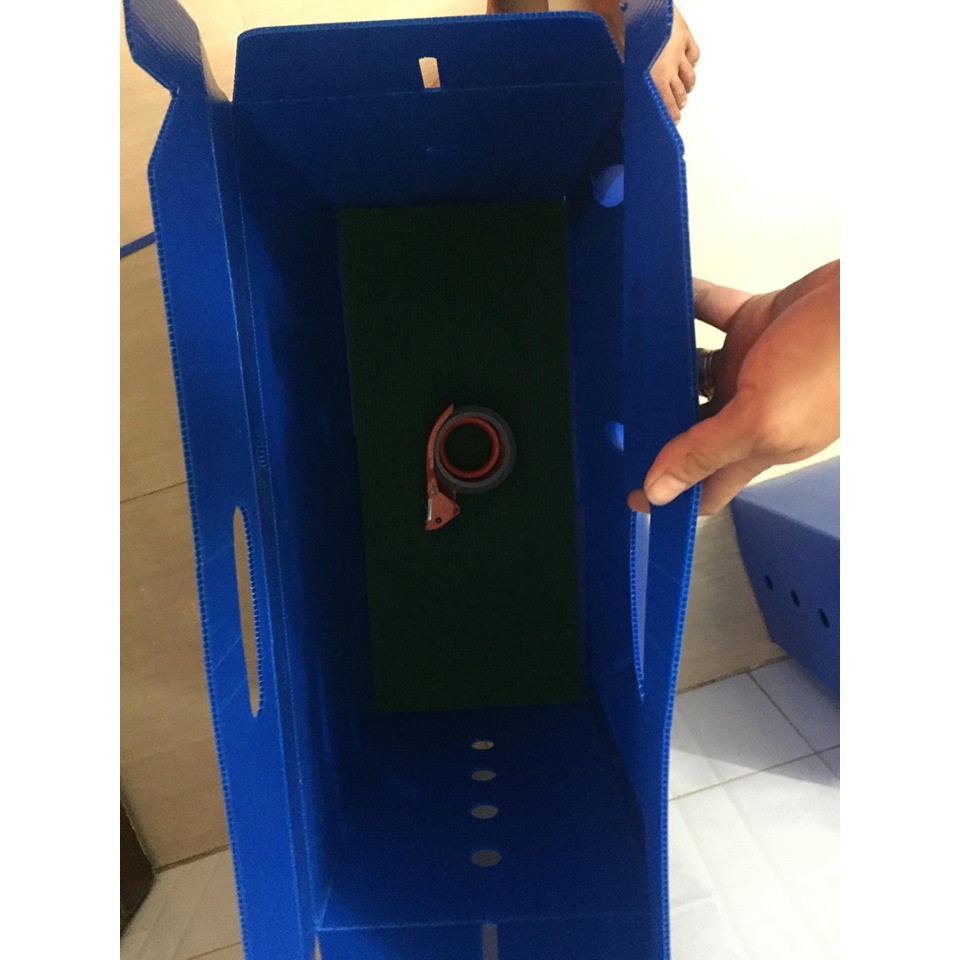 Thùng Đựng Gà Nòi Bằng Nhựa Cứng Dẻo