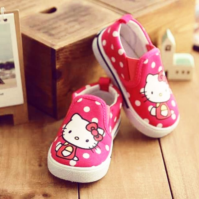 Giày mèo kitty, doremon, hoạt hình cho bé trai bé gái