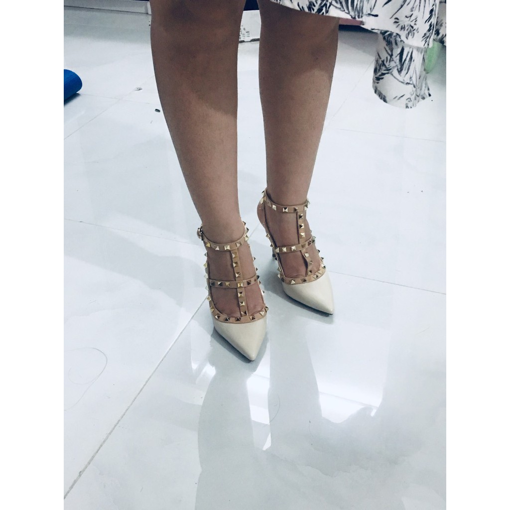 Thanh lý guốc siêu đẹp size 225
