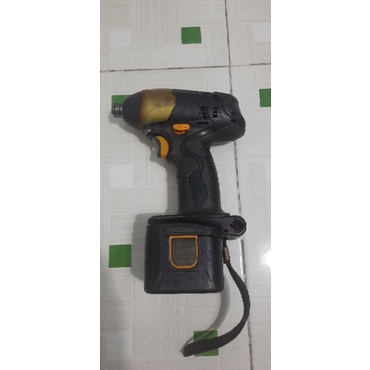 MÁY BẮN VÍT NATI EZ7201