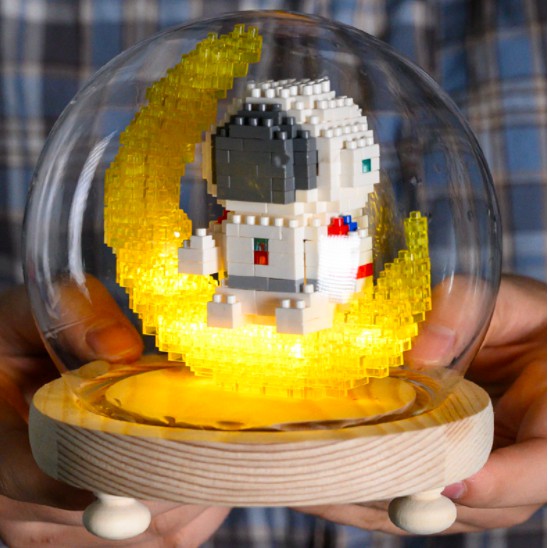 Mô hình phi hành gia 3D lắp ghép cao 9cm phát sáng lấp lánh dễ thương có đèn, quà tặng bạn gái, quà tặng sinh nhật - Ráp