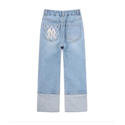 Quần jeans suông gập gấu M.L.B. HA2432