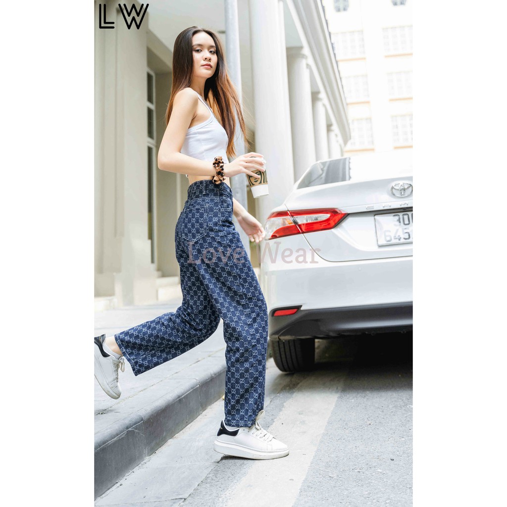 Quần Jean Nữ Ống Suông Rộng Thêu Họa Tiết GC - Quần Jeans GC - FREESHIP toàn quốc - Hottrend 2021