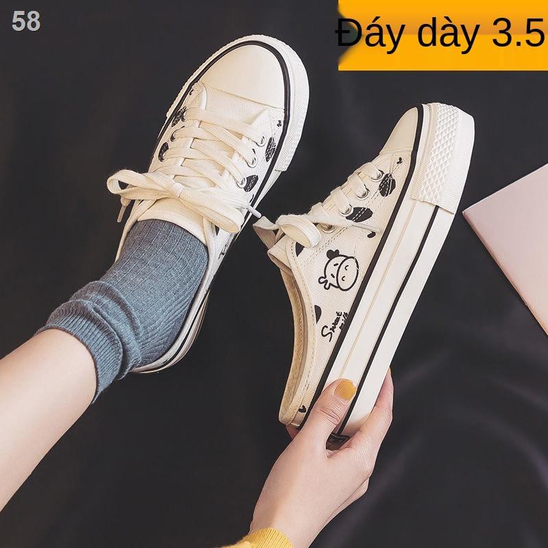 Giày vải nửa kéo không đế mới năm 2021, bò nữ, sinh viên Hàn Quốc, lười dày màu trắng phù hợp tất cả các trận | BigBuy360 - bigbuy360.vn