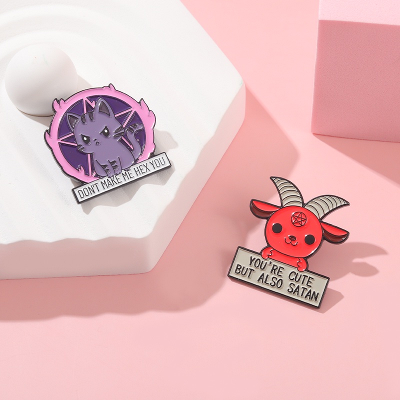 Ghim Cài Áo Hình Dáng Chú Dê/Mèo Phù Thủy Dễ Thương