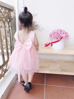 Đầm nơ đính ngọc