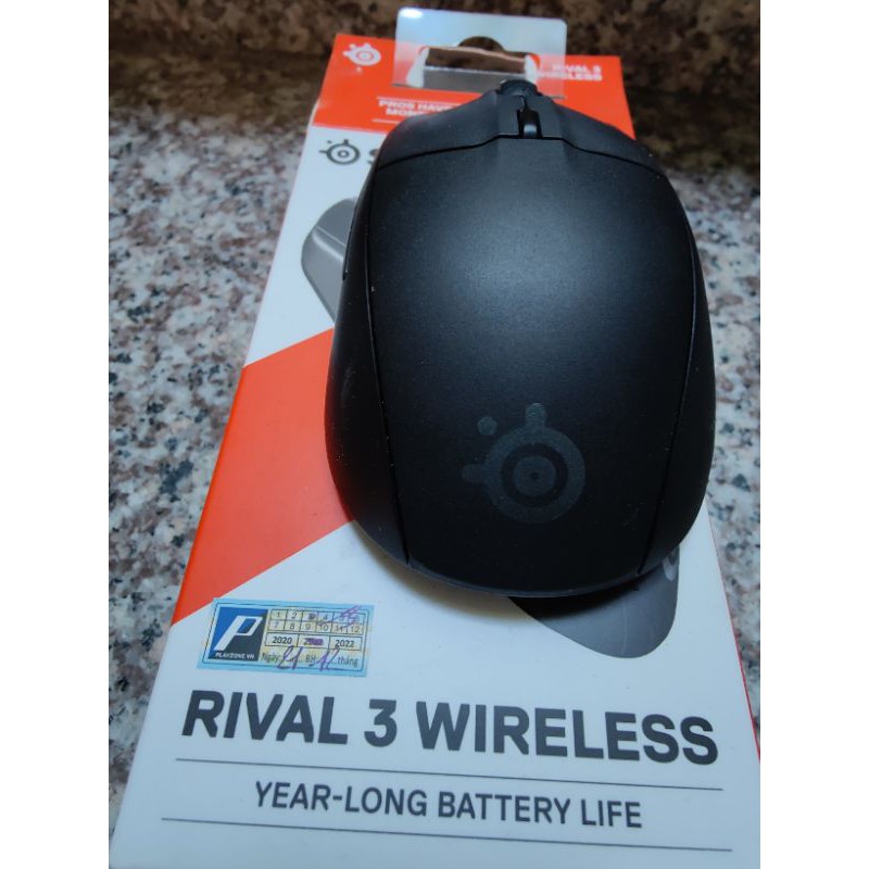 chuột không dây SteelSeries Rival 3 mua ở Playzone ko sử dụng cần bán. còn bảo hành