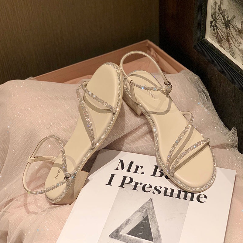 Dép Sandal Đế Thấp Dày Dặn Đính Đá Thời Trang Mùa Hè Dành Cho Nữ