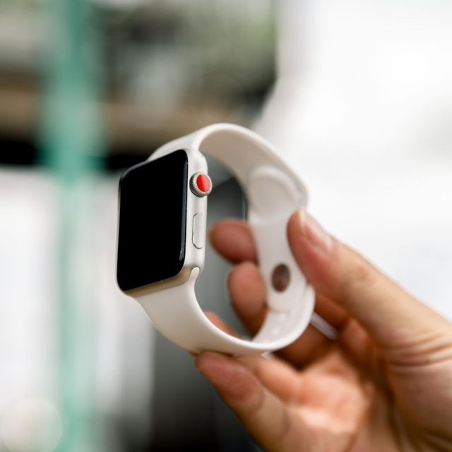 Đồng hồ thông minh z6 Bluetooth có khe gắn sim cho HTC SAMSUNG iOS & Android