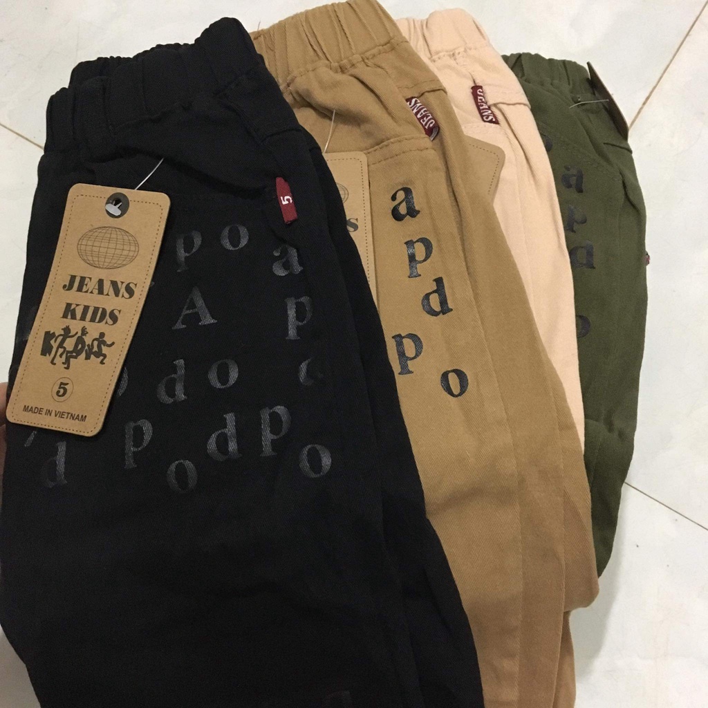 Quần kaki dài in chữ hot trend cá tính cho bé trai